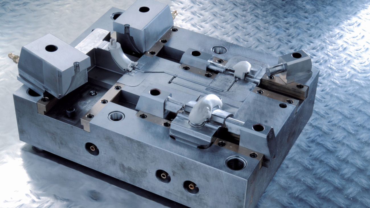 VISI – integrált CAD/CAM/CAE szerszámgyártóknak (fröccs és lemezalakítás).